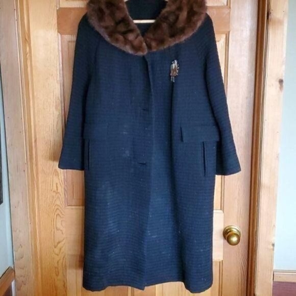 Vintage 60's Union Made Black Lined Fur Collar Sz. L Long Full Button Coat - Picture 1 of 14